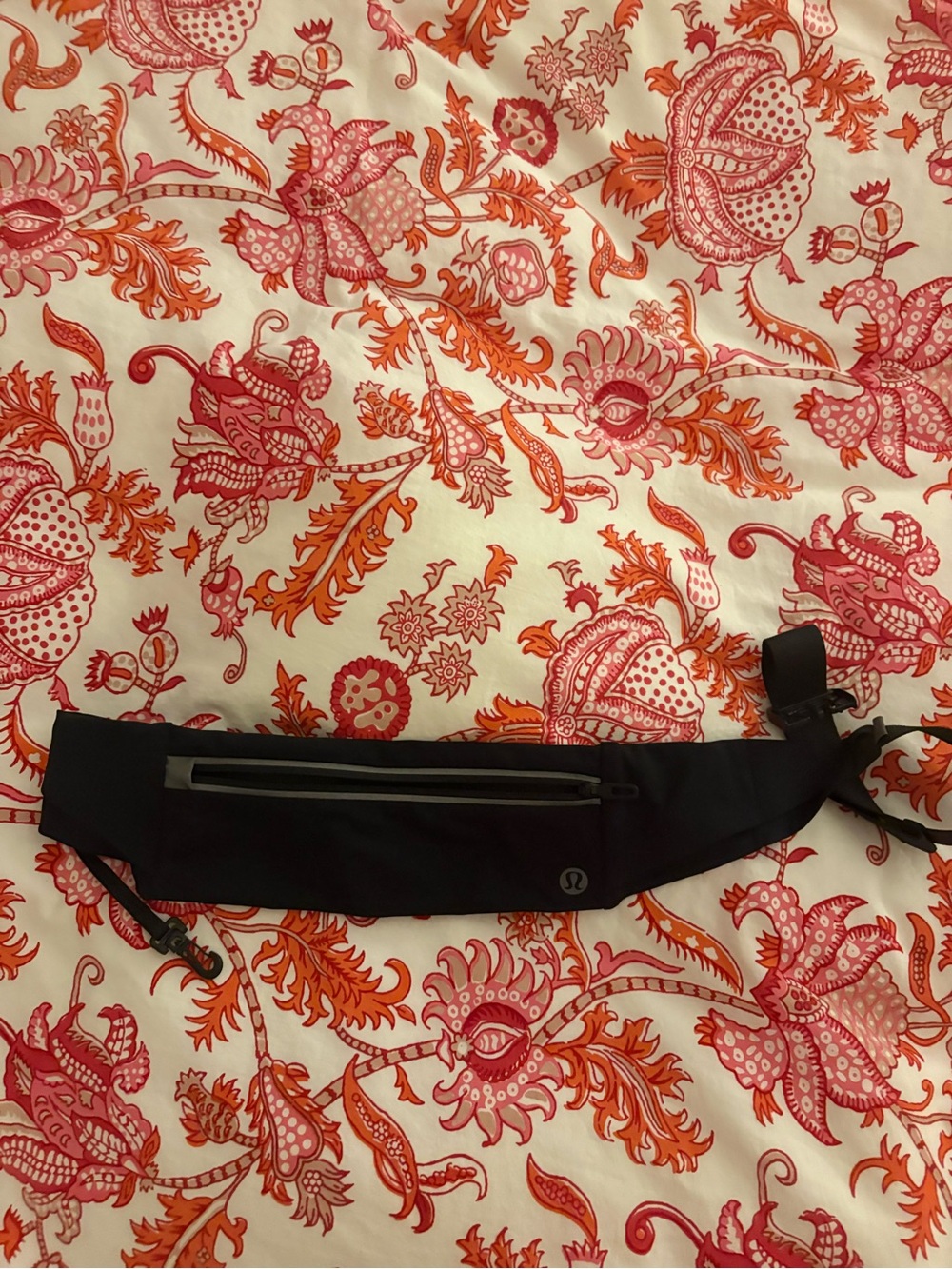 Lululemon run belt